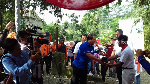 hari bumi pmi susur ciliwung