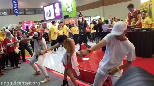 so enerjik! indosat ooredoo banget!