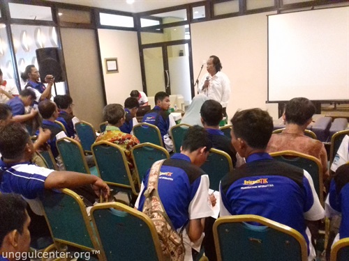 Budayawan, M Sobary mengobok-obok kita soal "mental"