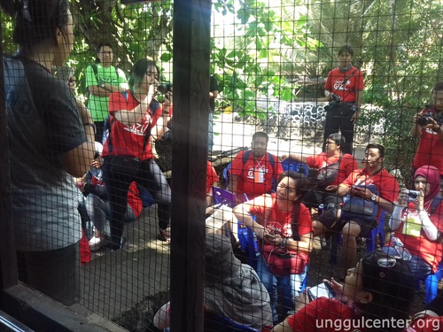 Ngumpul sebelum dikasih gizi banyak lagi hehe